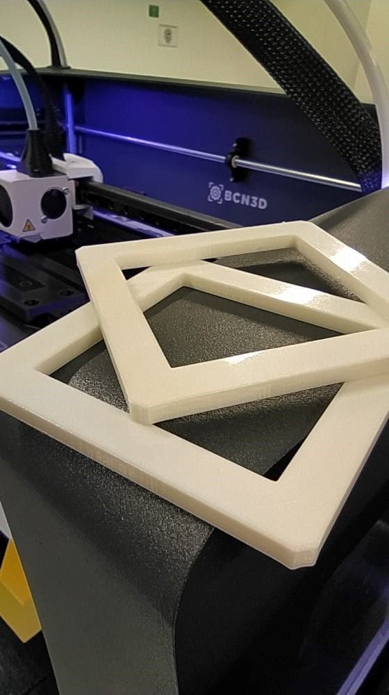 Within an hour, the holder is made